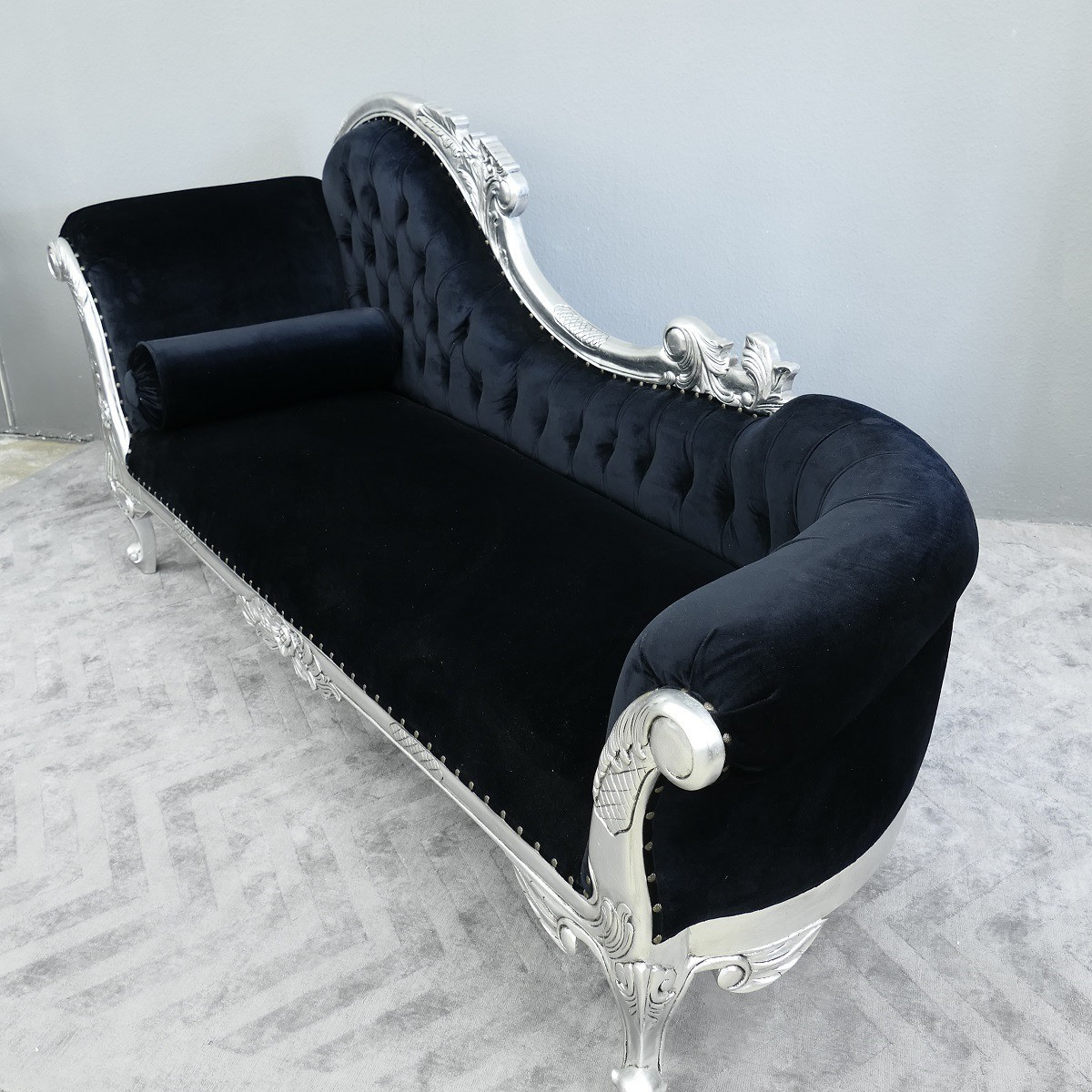 Wunderschöne Recamiere Ottomane Couch Mahagoni