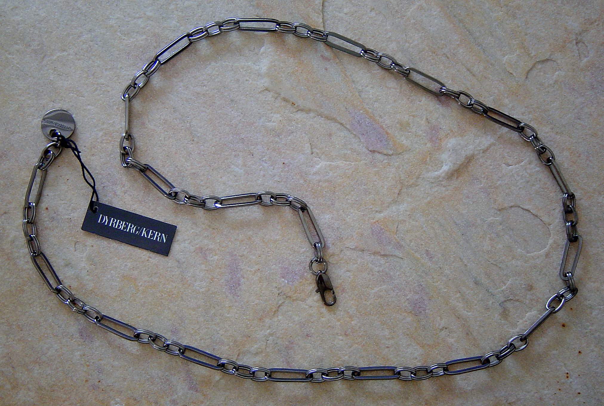 Dyrberg Kern Kette TIARA GUNMETALL SILHOUETTES