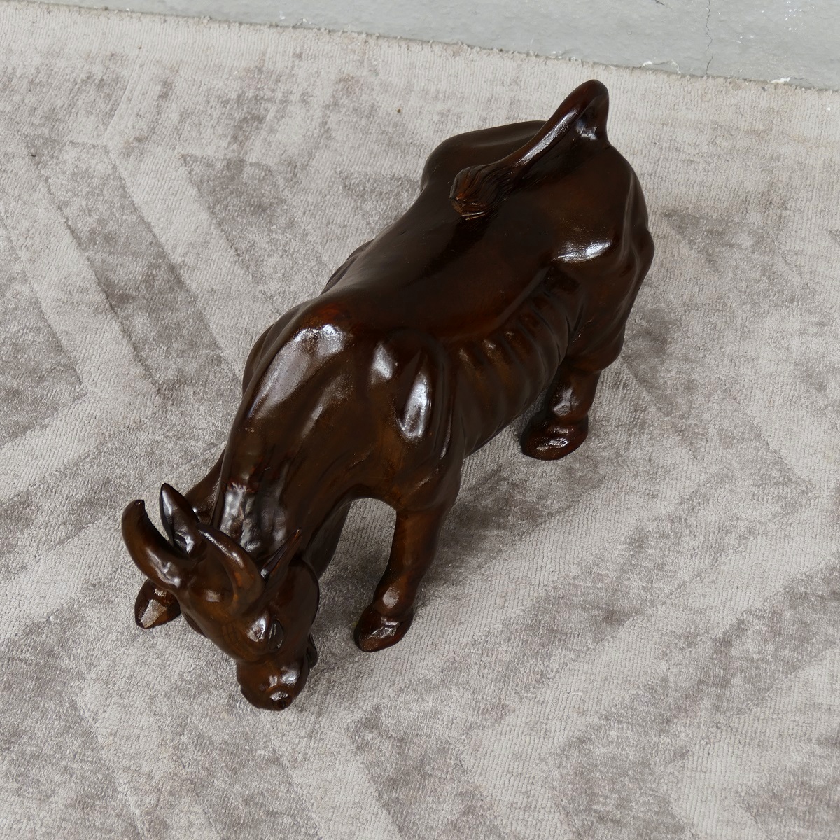 Kunsthandwerk Bull Bulle Stier Figur DEKOFIGUR Mahagoni Handarbeit 